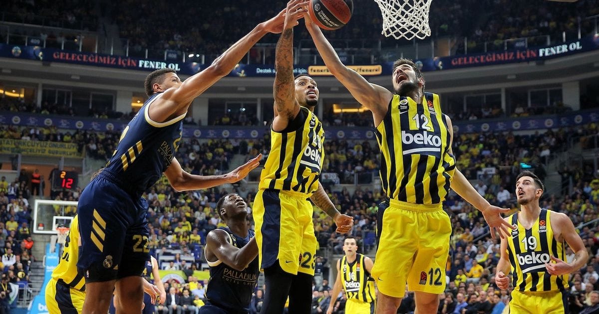 Osipa se roster turskog giganta: Trojica napuštaju Fenerbahč