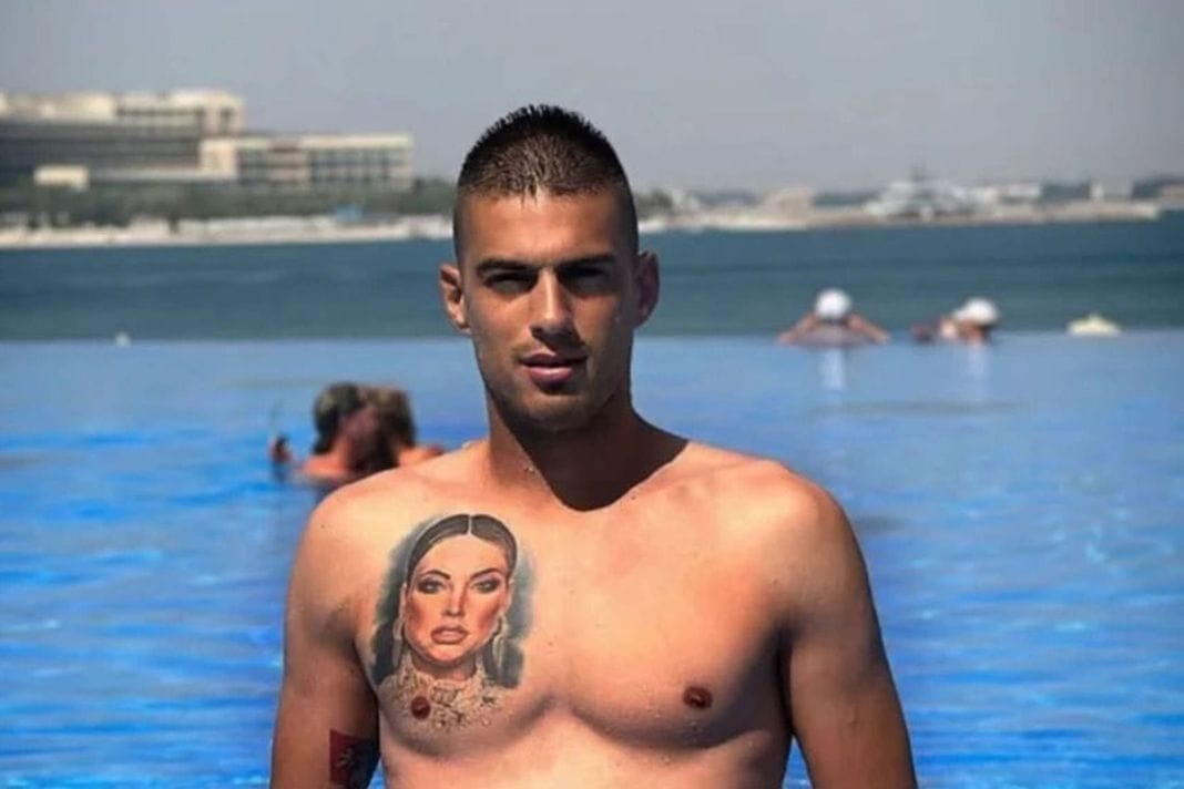 Fotografija 2: OSKAROV KLUB VAN KONTROLE: Crvena zvezda je mjesto i za sex skandale