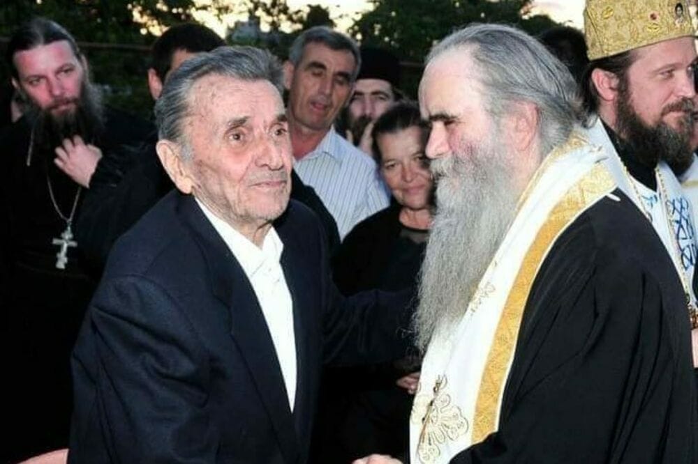 Fotografija 3: Smetaju im jedino Crnogorci