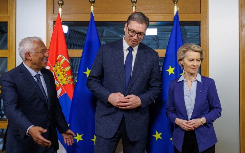 Fotografija 4: SAMOIZOLACIJA Vučić u nemilosti SAD, Rusije i EU, urušio svoju ionako očajnu poziciju