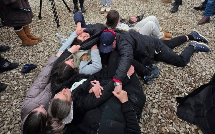 Fotografija 2: Mandić (ne)će pristati da se valja u Kneževićevom blatu političke destabilizacije