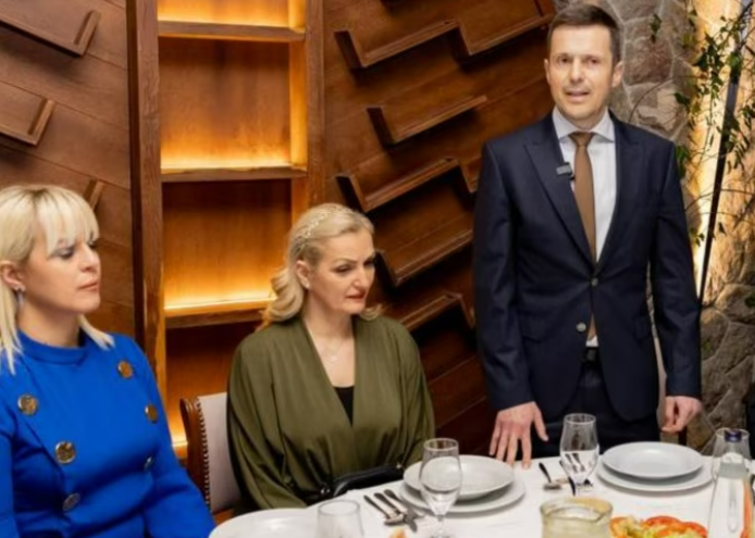 Fotografija 1: PODGORICA IZMEĐU NESPOSOBNOSTI I PARTIJSKIH SVAĐA: Vlast koja nije u stanju da sačuva ni ono što je grad već imao 