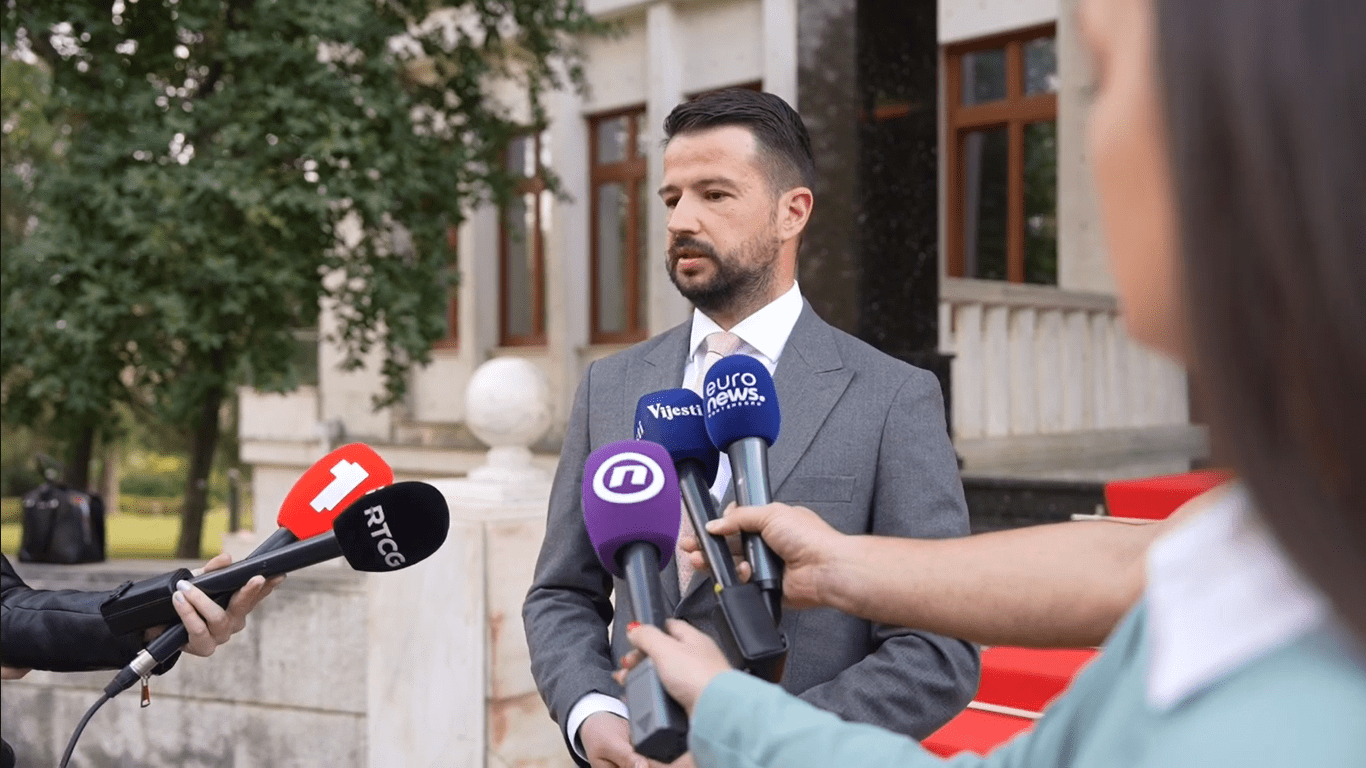 Jakov Milatović, Screenshot