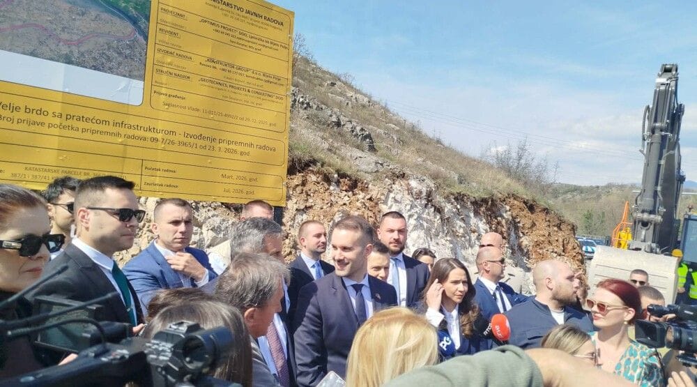 Fotografija 2: Hoće li Velje brdo biti najsjeverniji grad u Crnoj Gori?