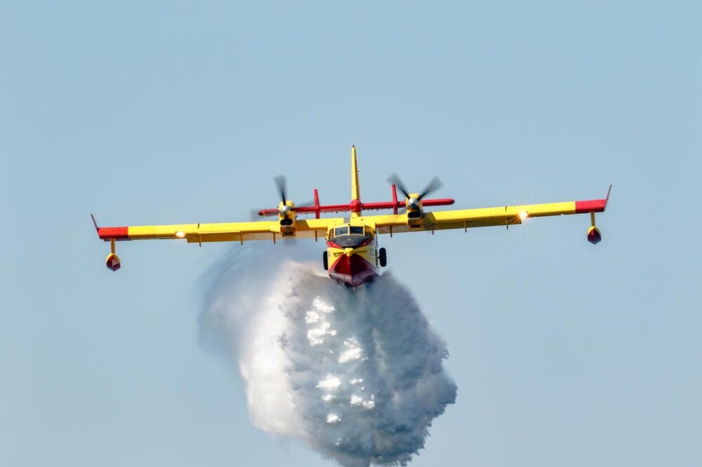 kanader, Shutterstock